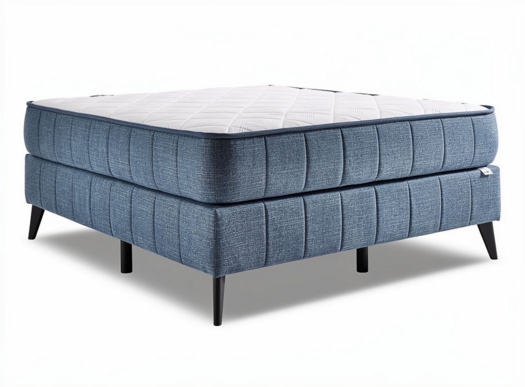 Memory foam mattress with a durable fabric cover - 200 x 200 x 30cm